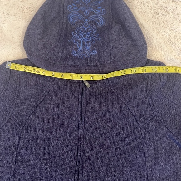 Athleta zip up fleece - Picture 3 of 8